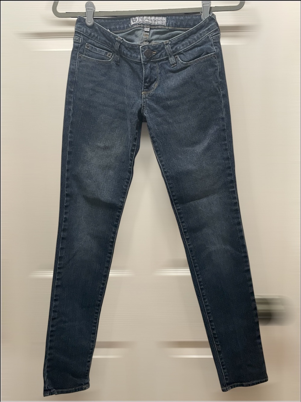 Bullhead Y2K Women's Dark Blue Low Rise Skinny Jeans